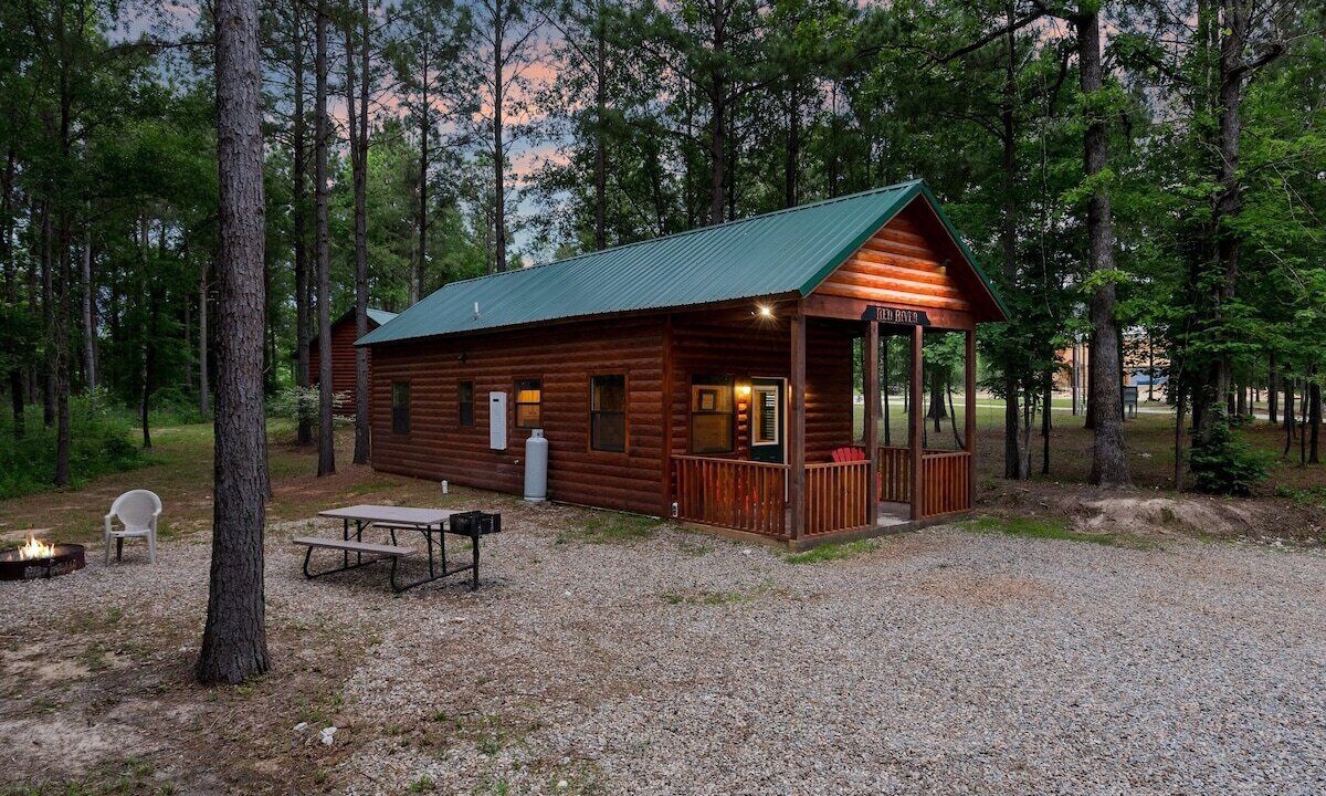 Photo of Outdoor in Golden