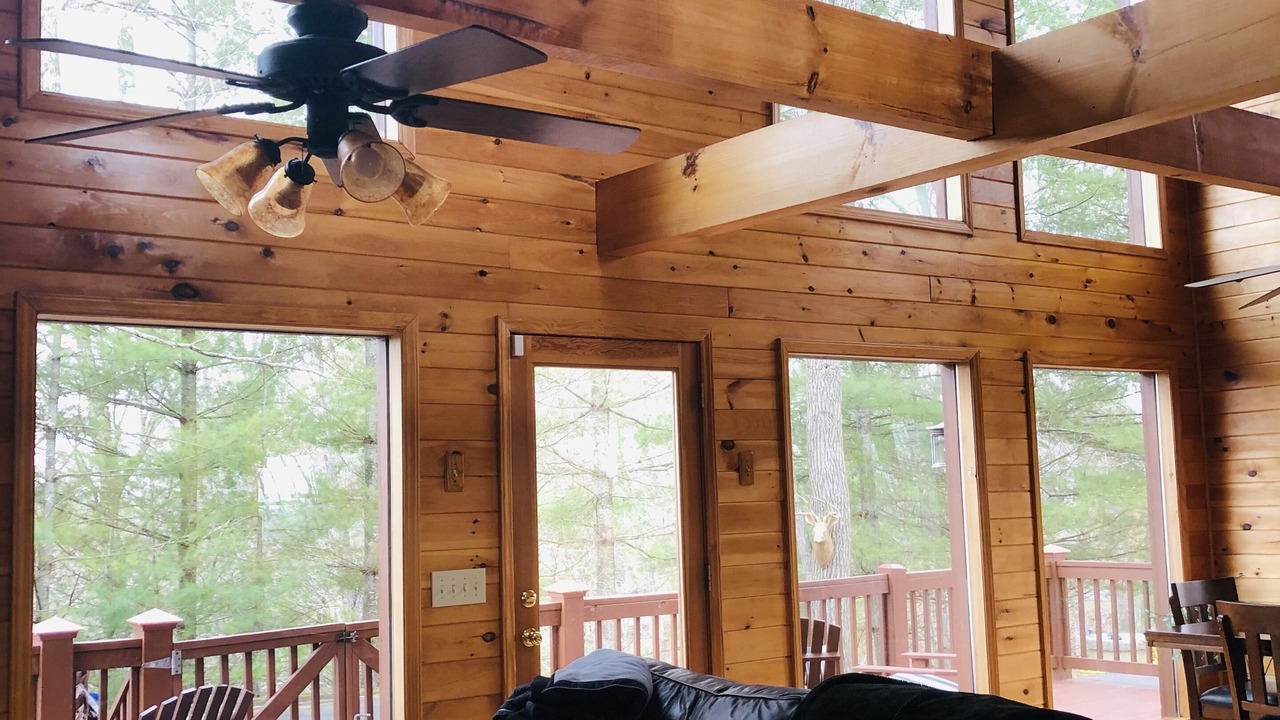 Photo of Livingroom in Piney Creek