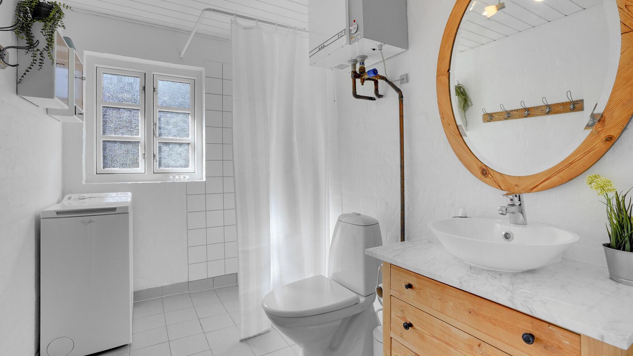 Photo of Bathroom in Helberskov Strand