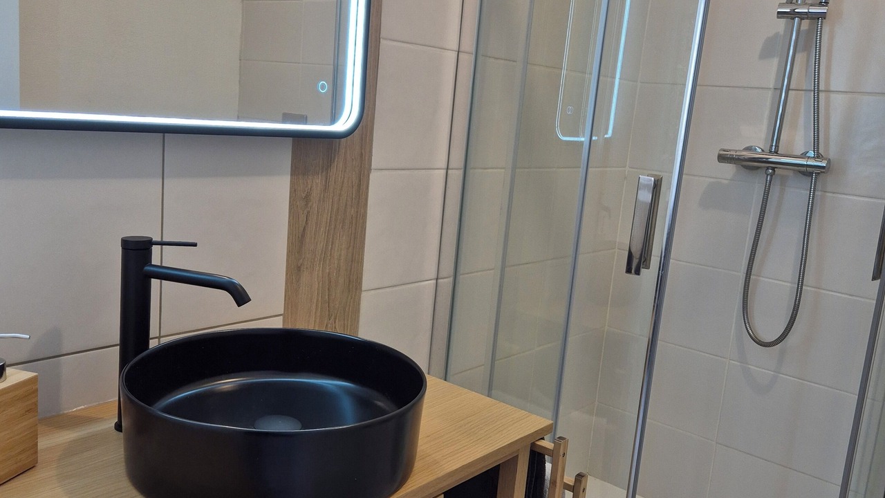 Photo of Bathroom in Rive Droite