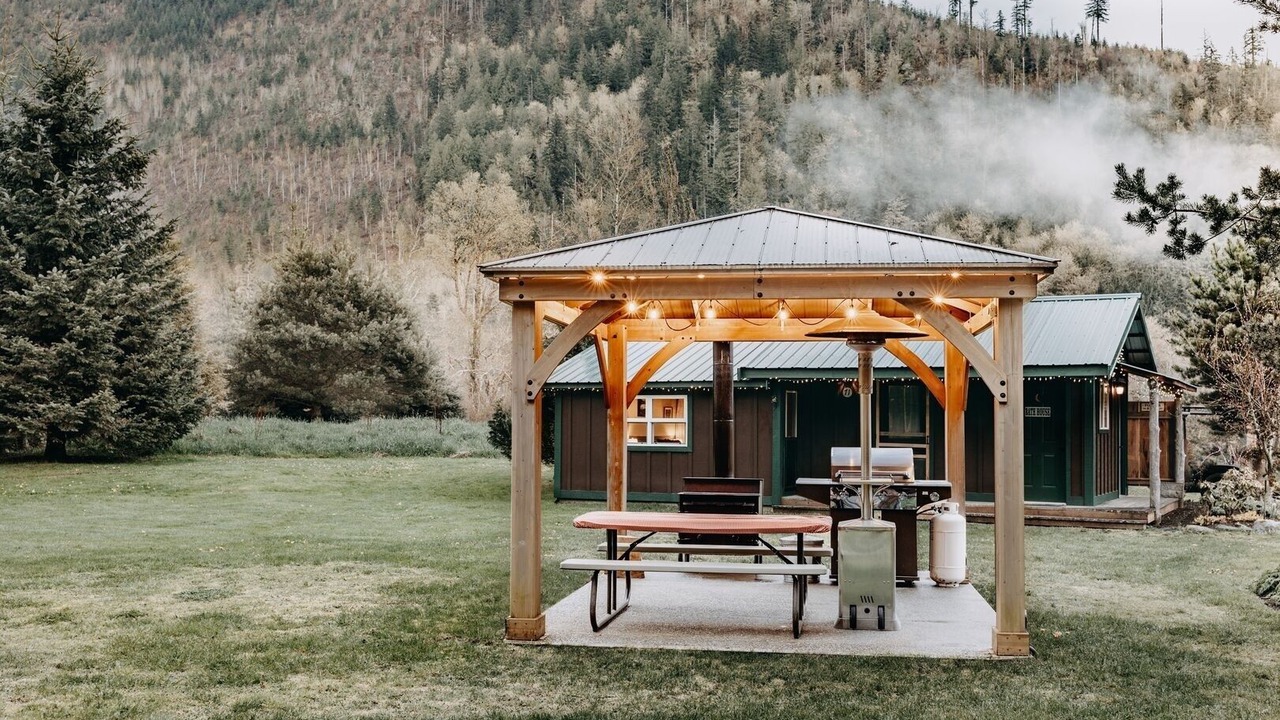 Photo of Outdoor in Maple Falls