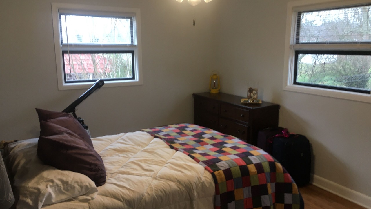 Photo of Bedroom in Colonial Heights