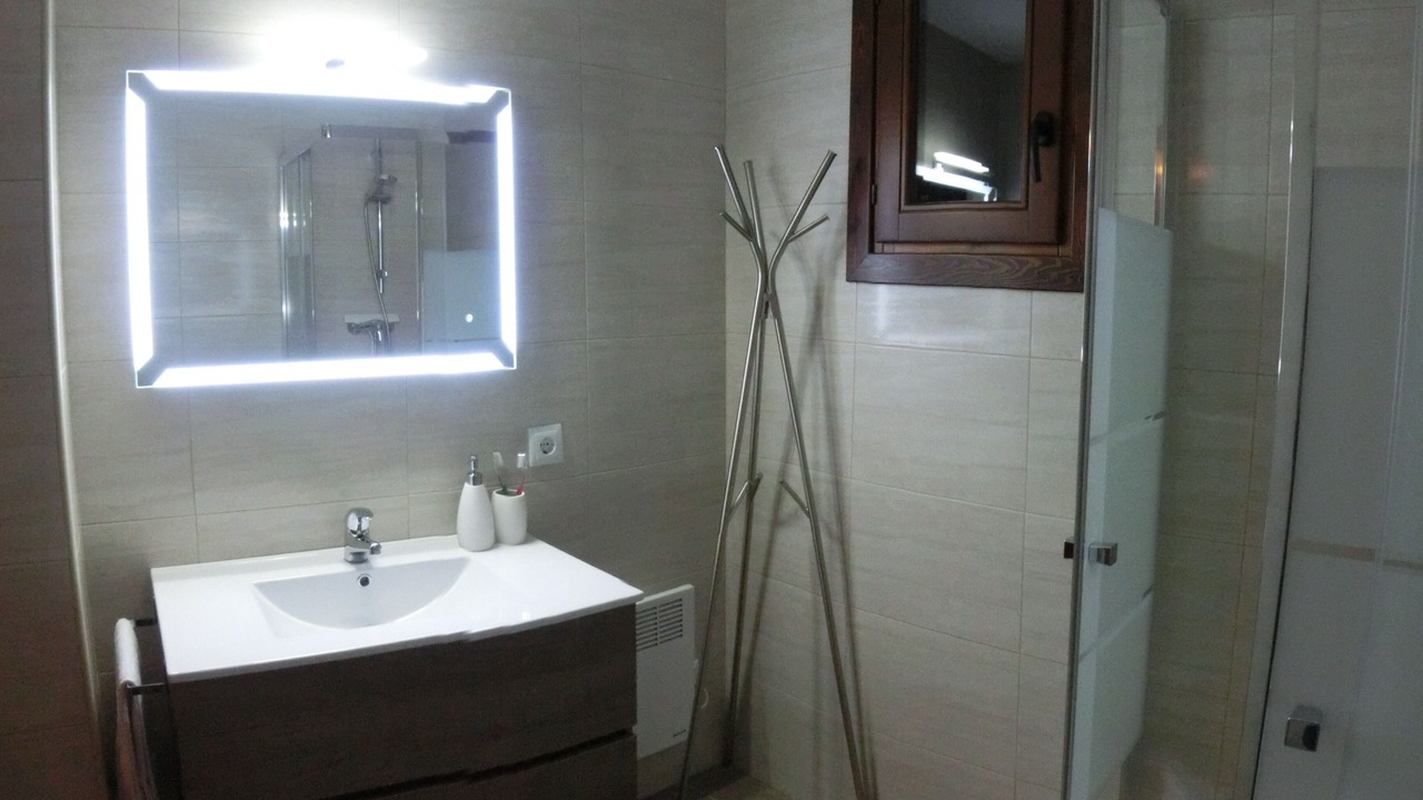 Photo of Bathroom in Alt Aneu