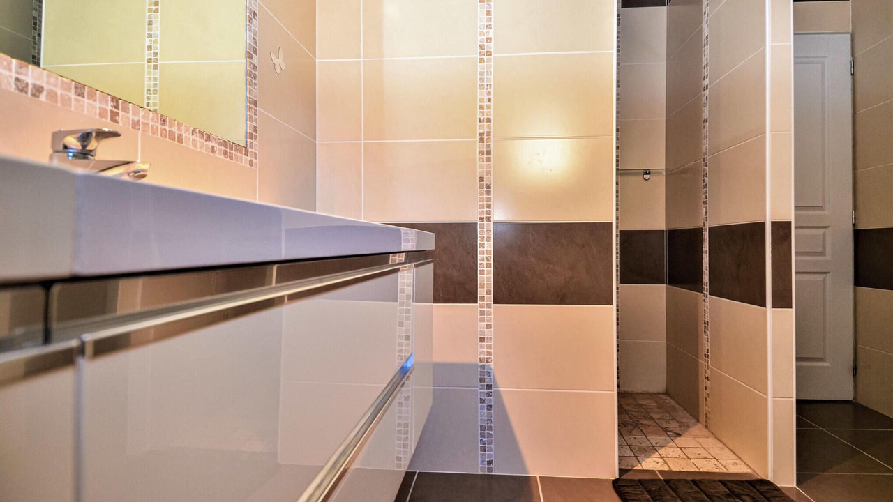 Photo of Bathroom in Mornas
