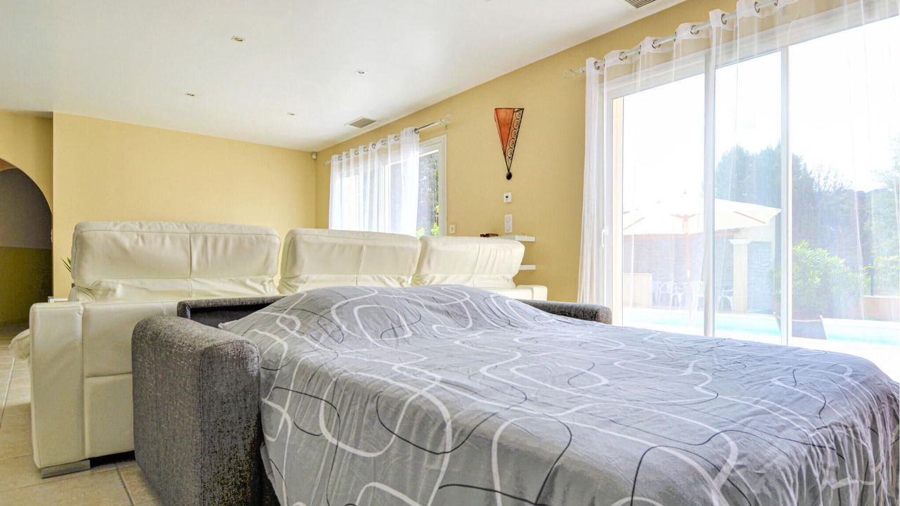 Photo of Bedroom in Mornas