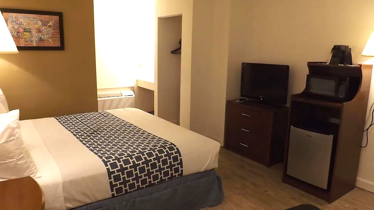 Photo of Bedroom in McCook