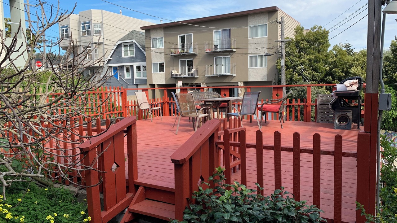 Photo of Outdoor in Sunnyside