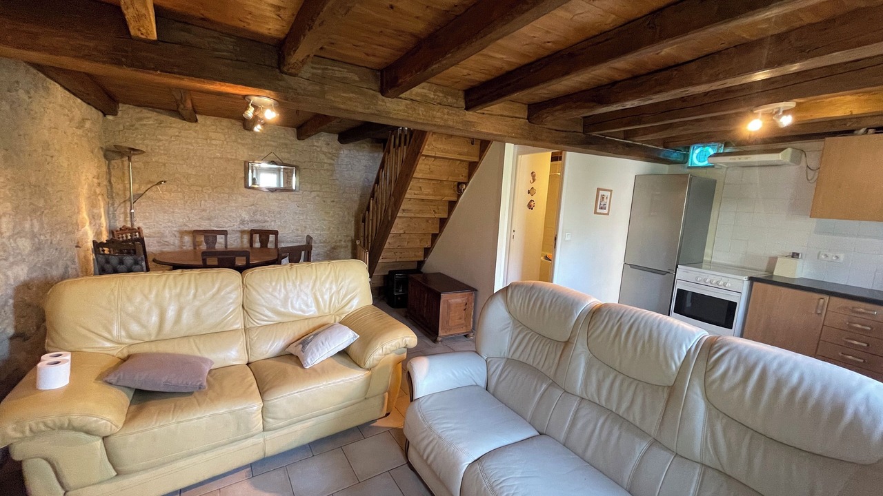 Photo of Livingroom in Duil-sur-le-Mignon