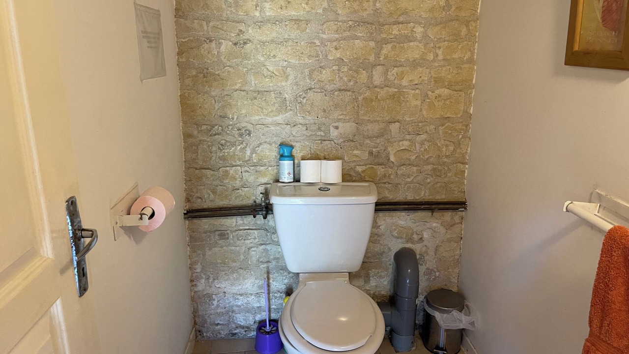 Photo of Bathroom in Duil-sur-le-Mignon