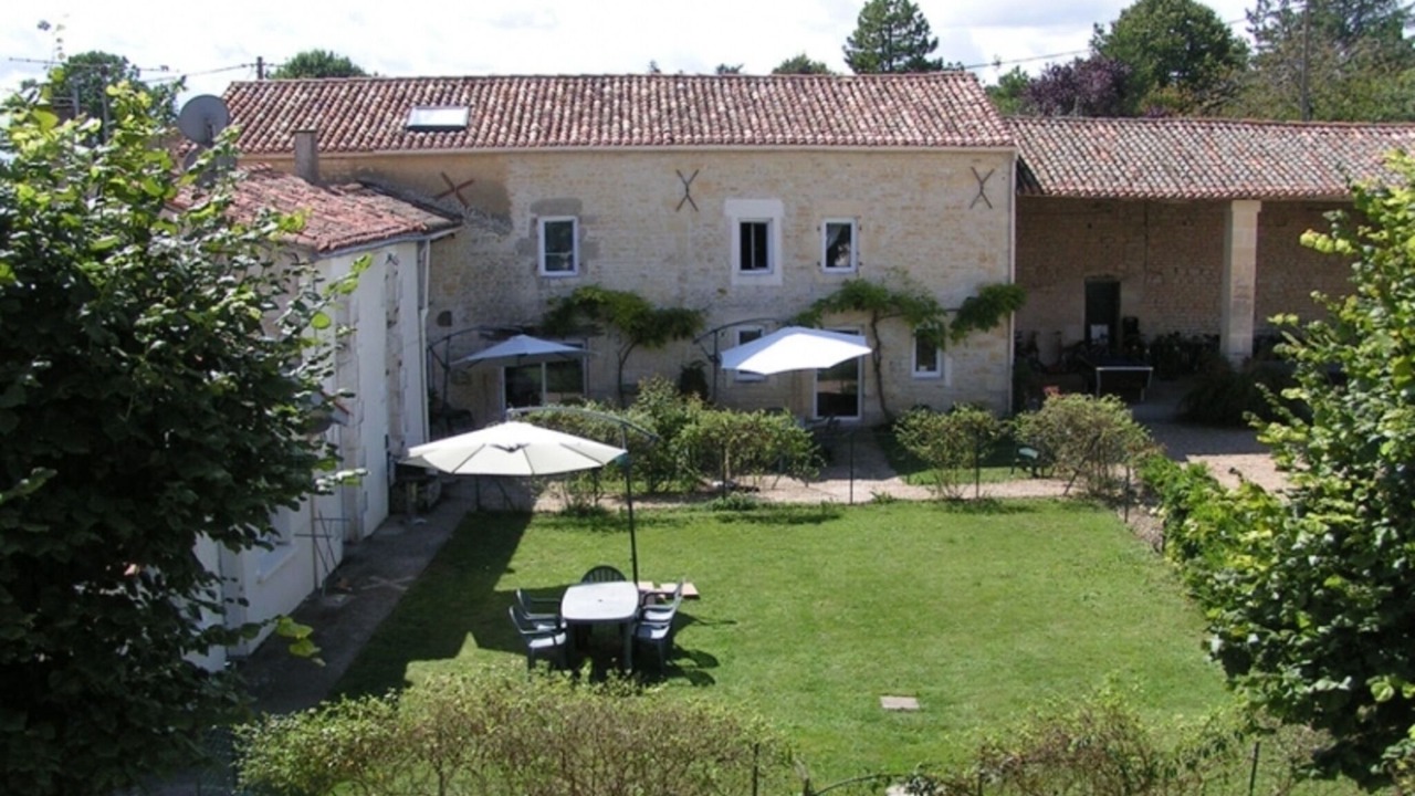Photo of Outdoor in Duil-sur-le-Mignon