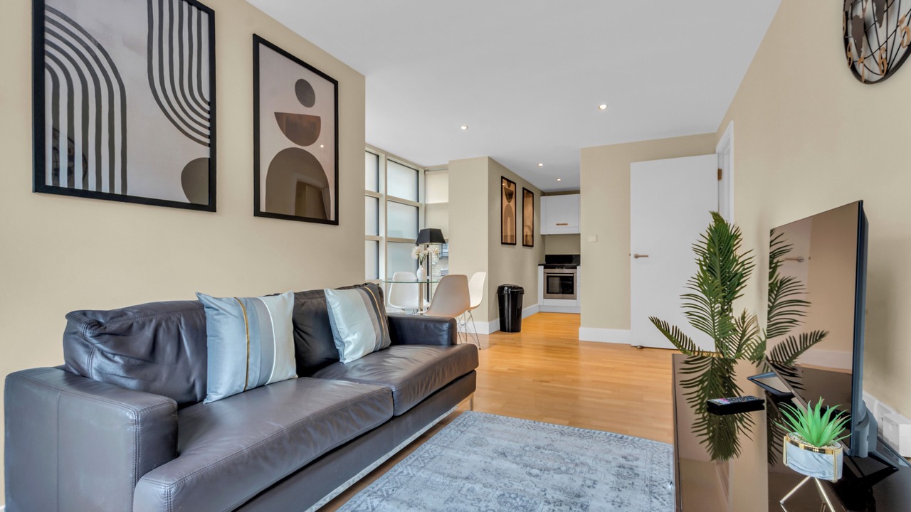 Photo of Livingroom in Queenhithe