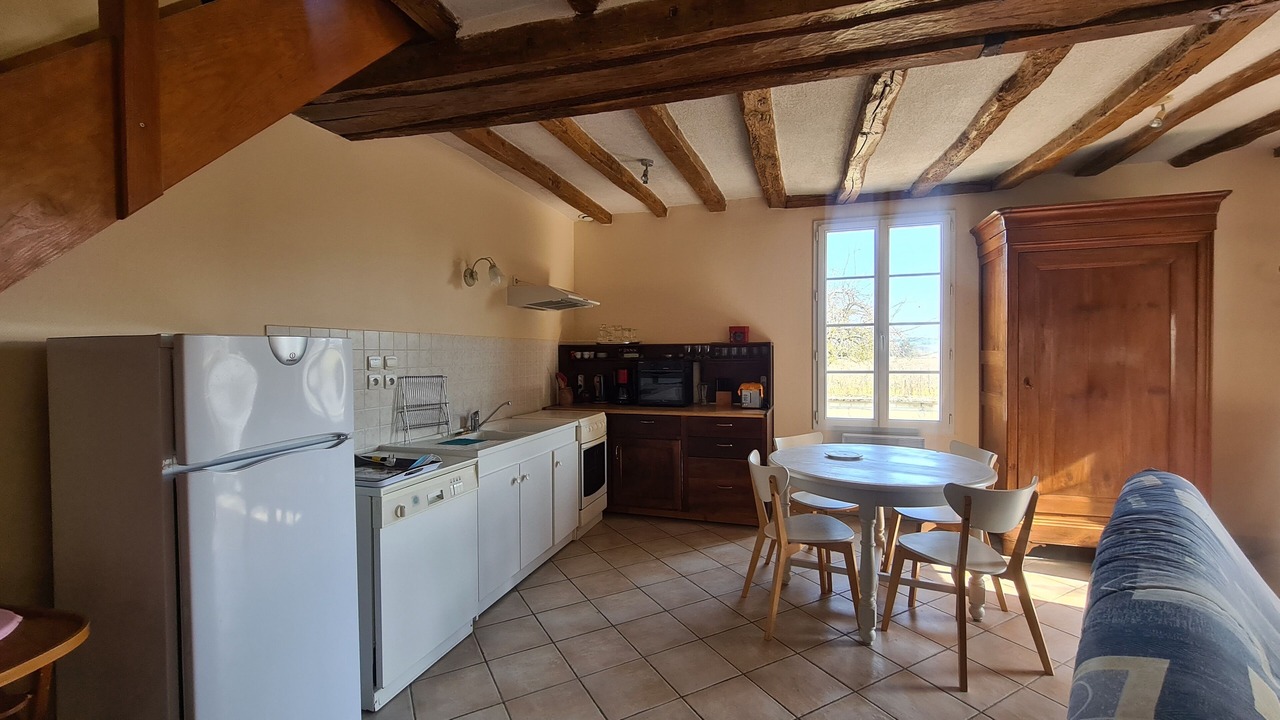 Photo of Kitchen in Saint-Cyr-en-Bourg