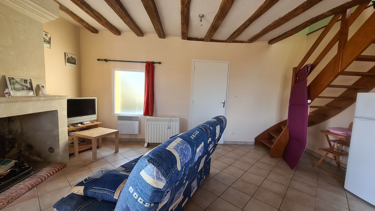 Photo of Livingroom in Saint-Cyr-en-Bourg