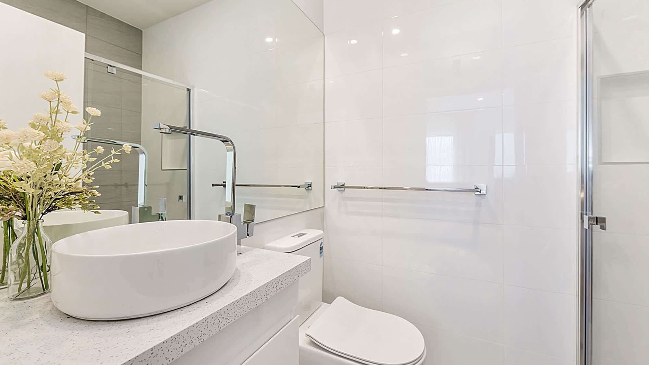 Photo of Bathroom in Carnegie