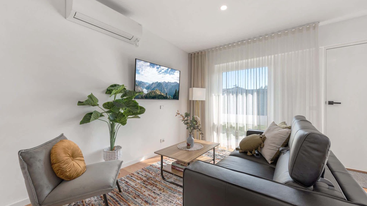 Photo of Livingroom in Carnegie