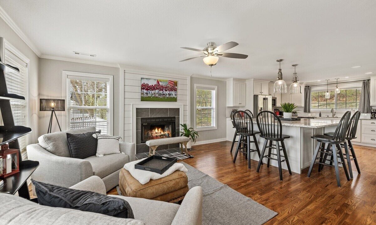 Photo of Livingroom in Fayetteville