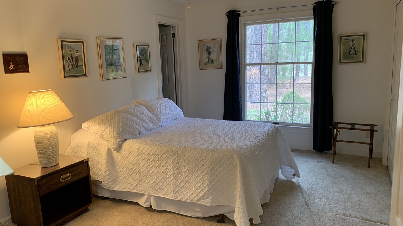 Photo of Bedroom in Foxfire