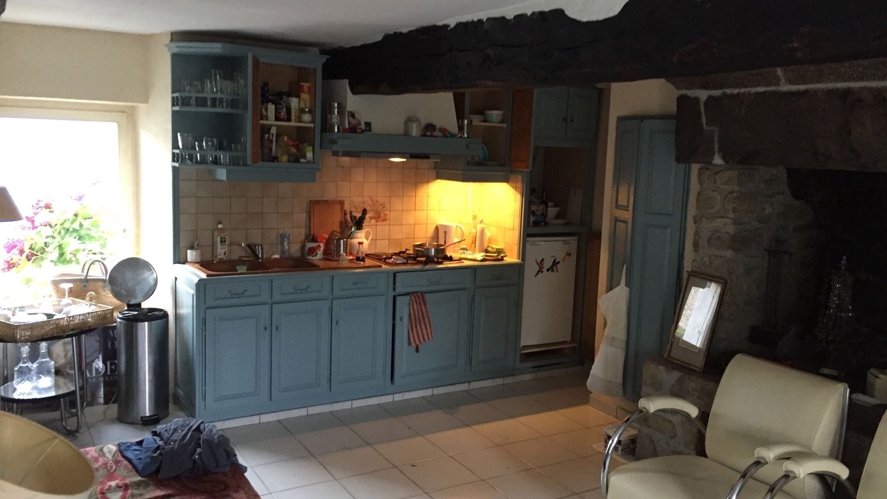 Photo of Kitchen in Pleudihen-sur-Rance
