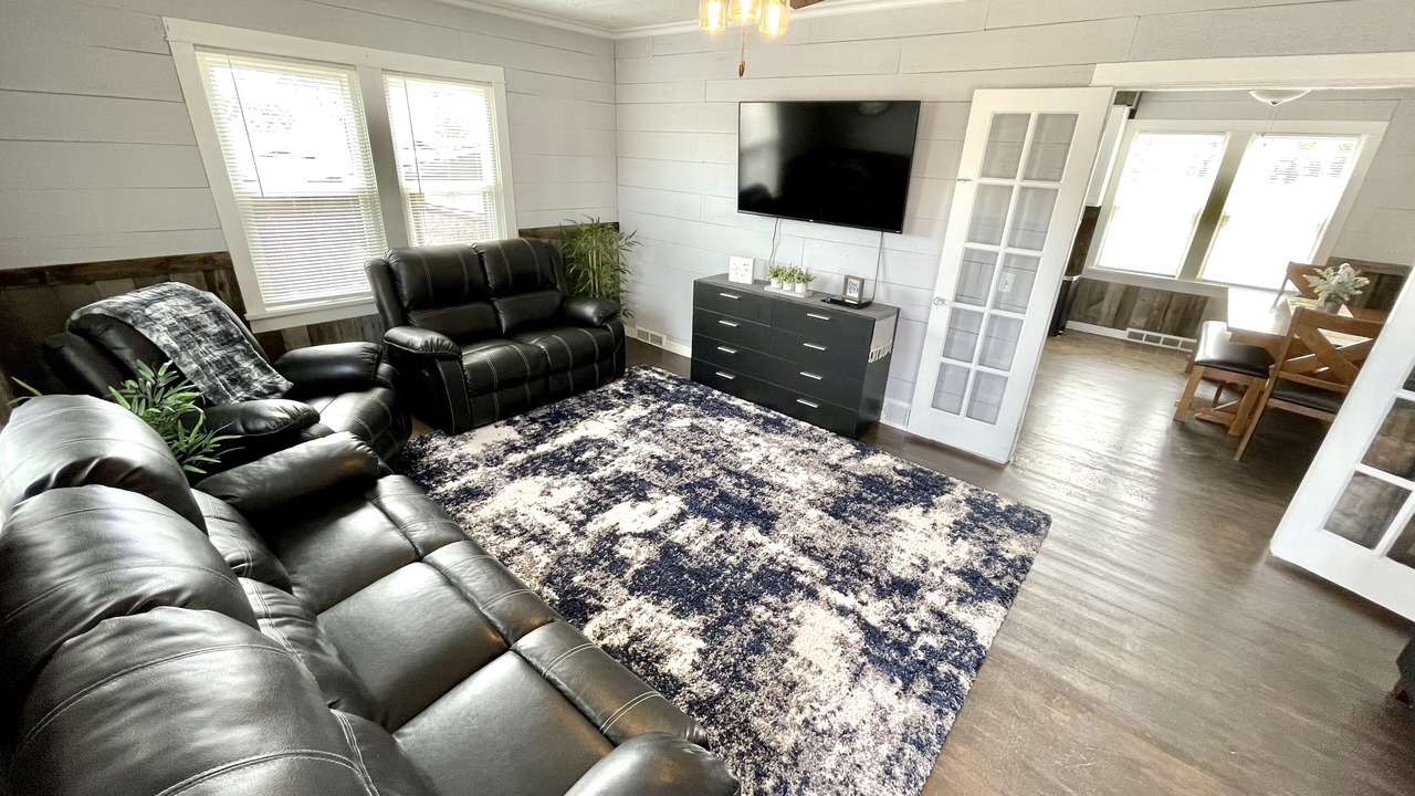 Photo of Livingroom in Castle Dale