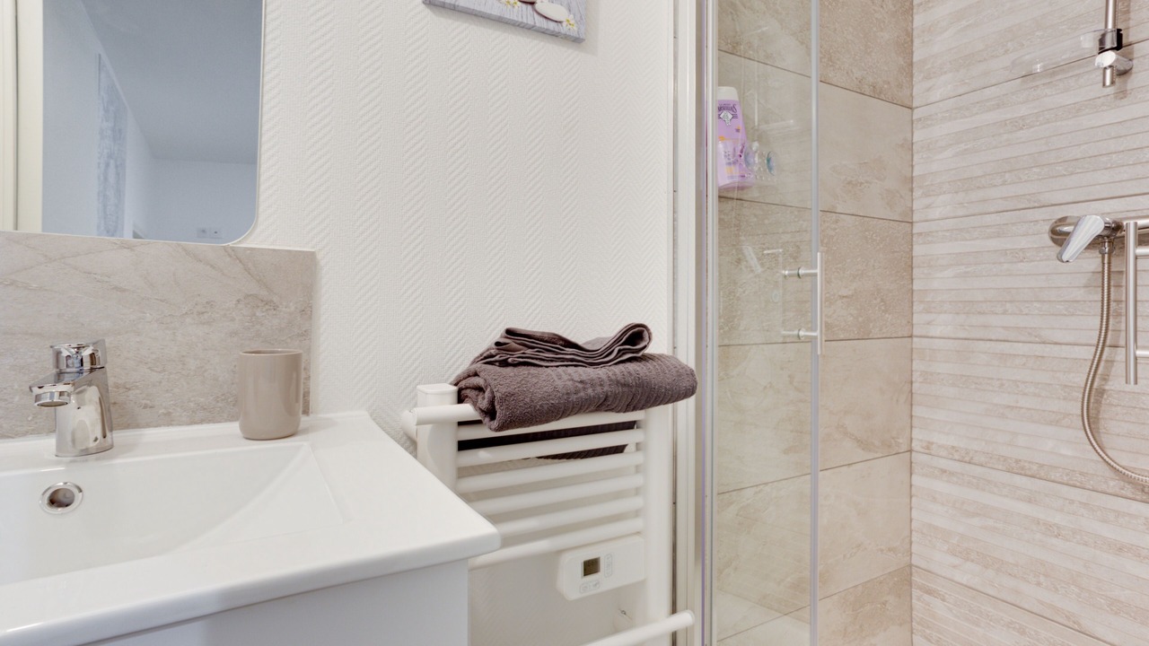 Photo of Bathroom in Vitre
