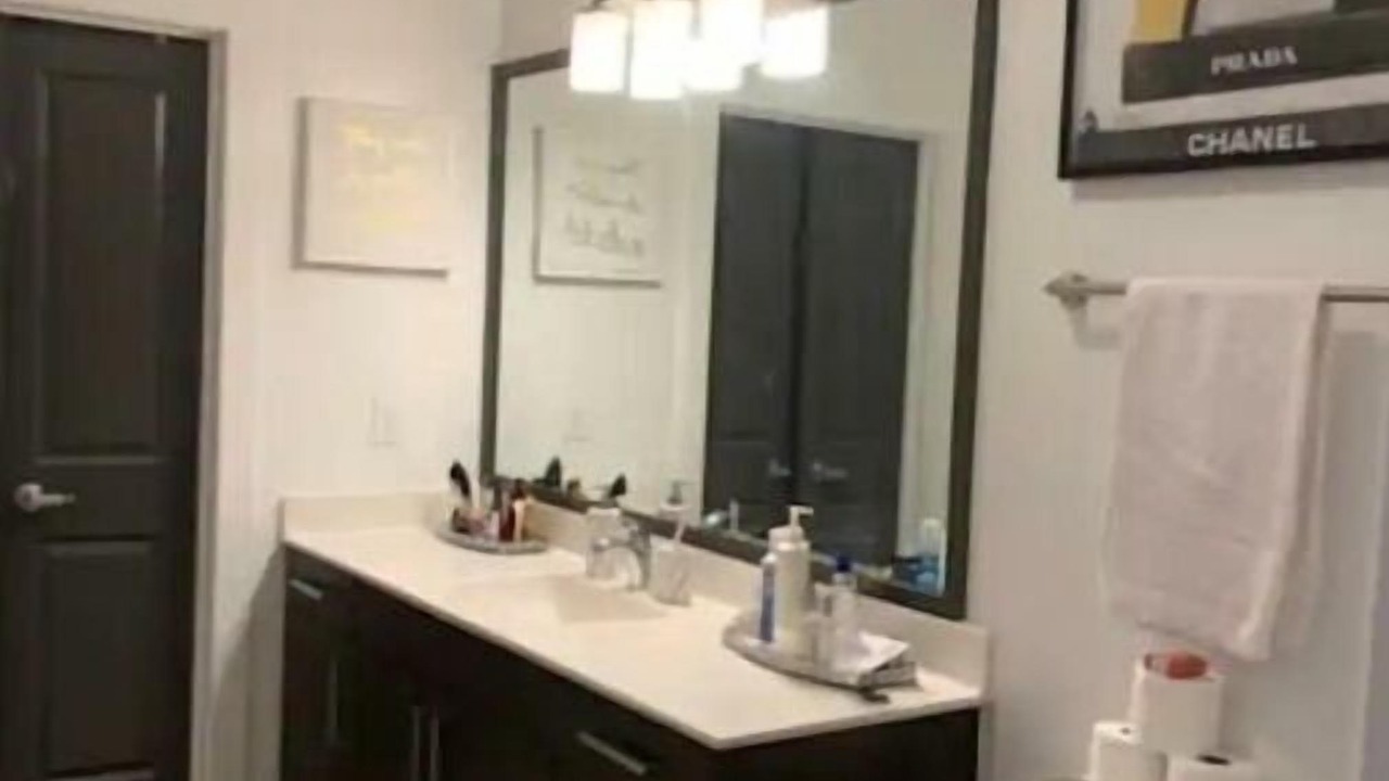 Photo of Bathroom in Sandy Springs
