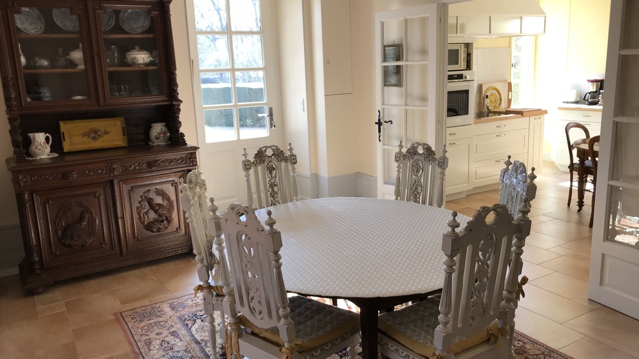 Photo of Others in Commarin