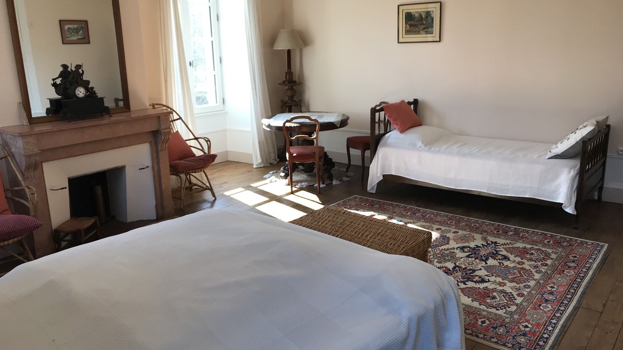 Photo of Bedroom in Commarin