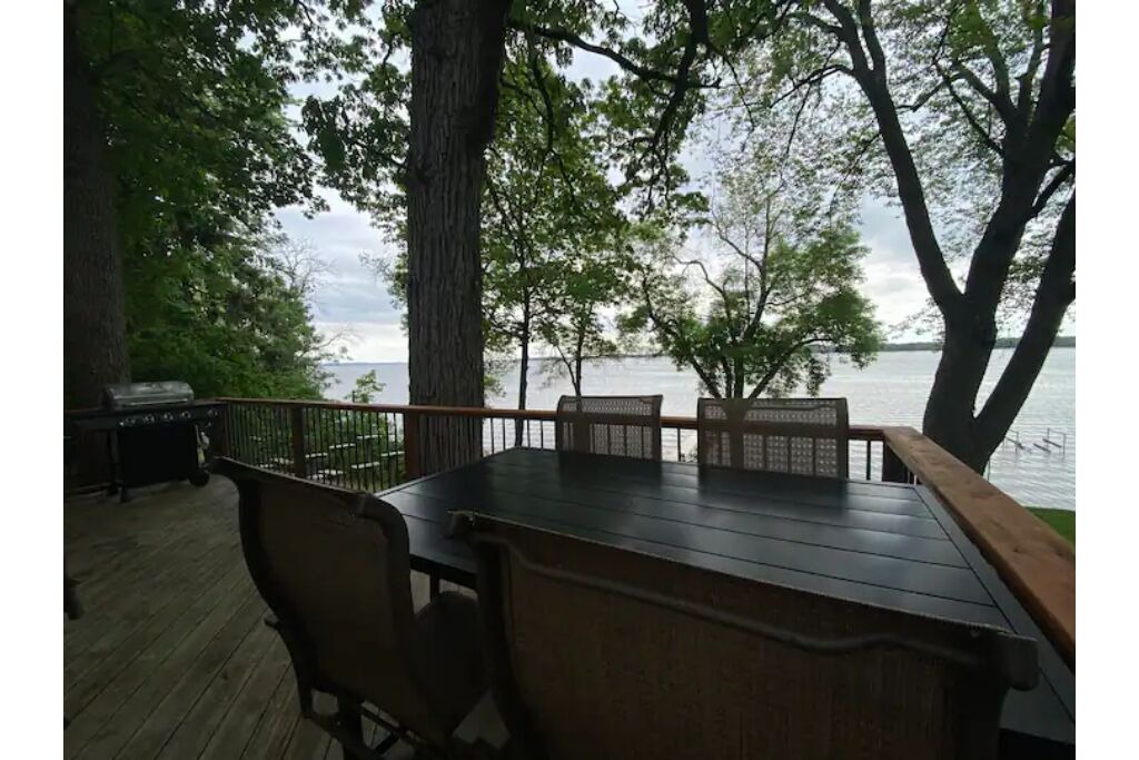 Photo of Outdoor in Newville