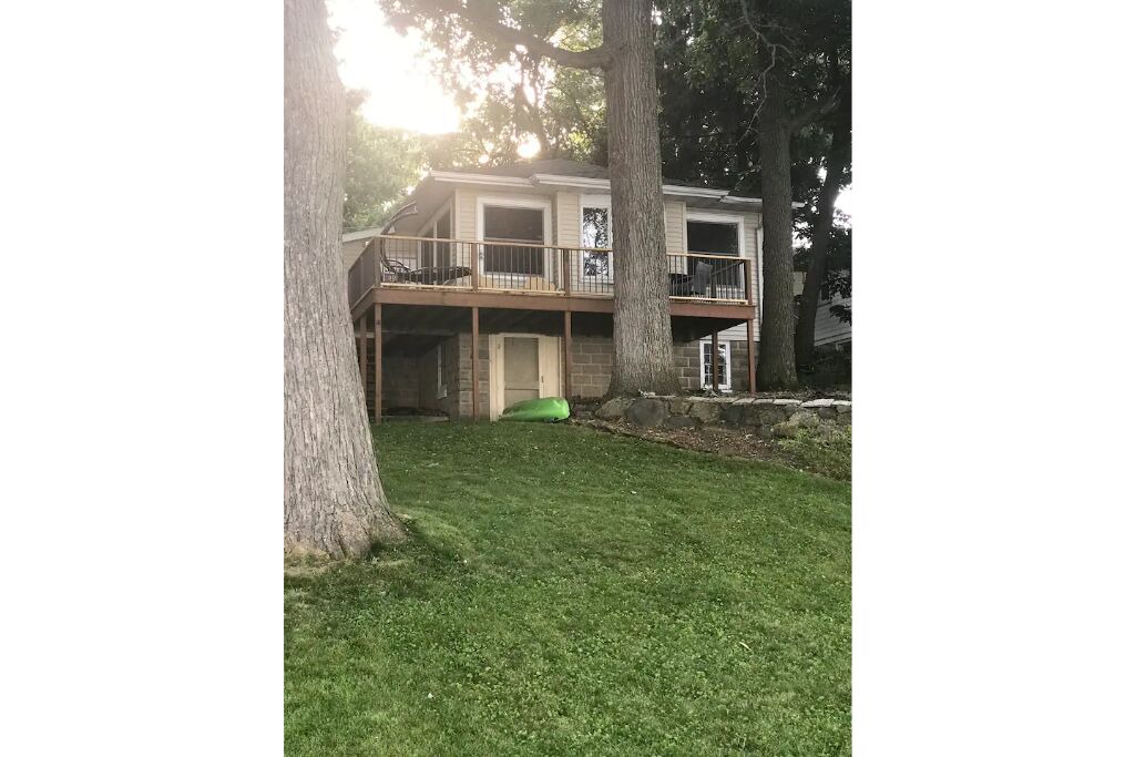 Photo of Outdoor in Newville