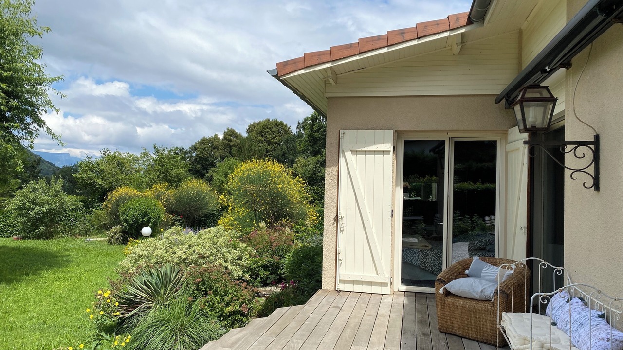 Photo of Patio Balcony in Saint-Martin-d'Uriage