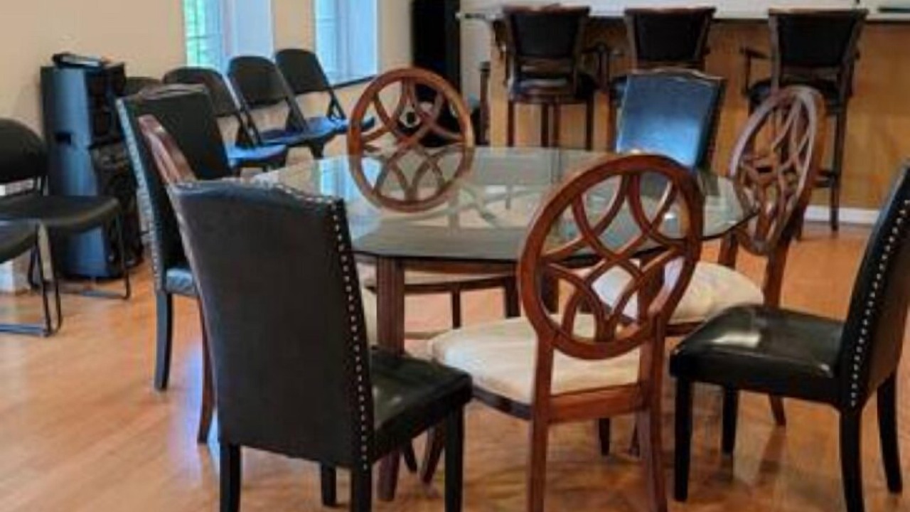 Photo of Others in Dowell