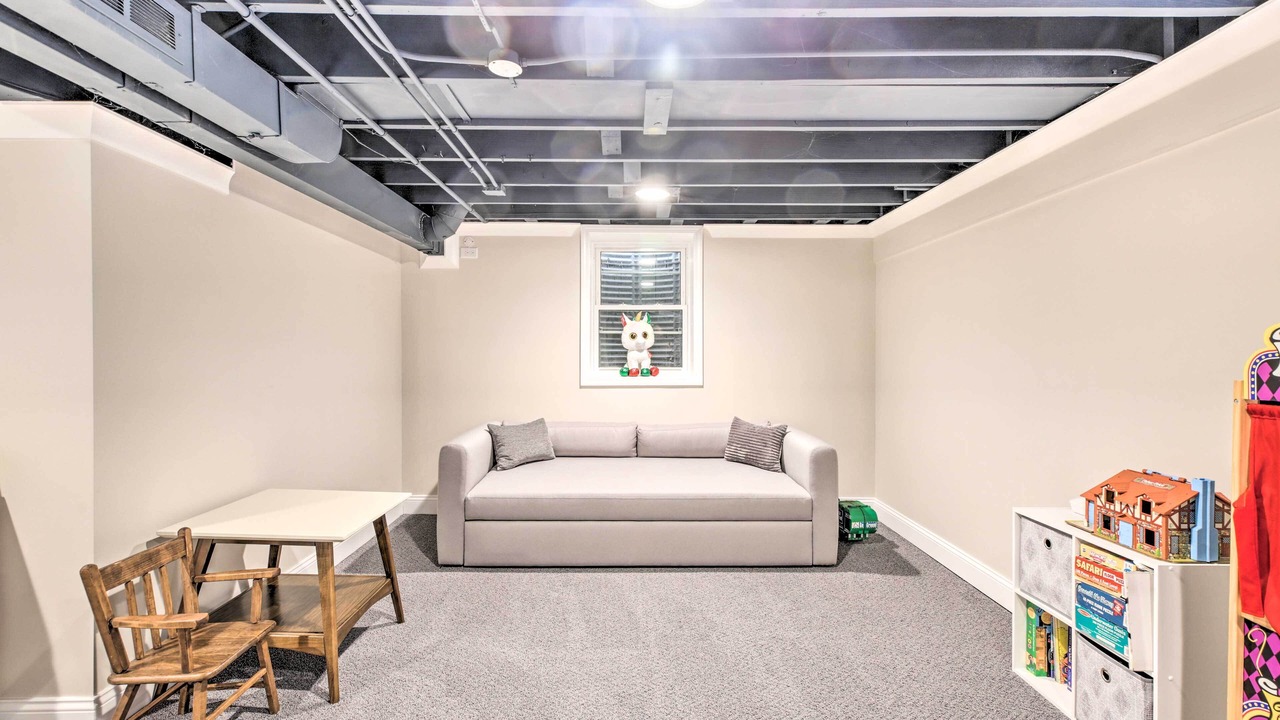 Photo of Bedroom in Glen Ellyn