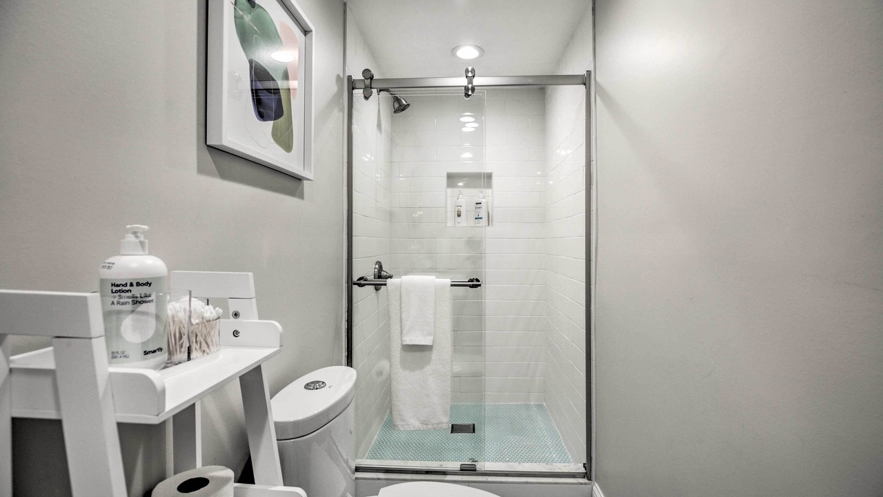 Photo of Bathroom in Glen Ellyn