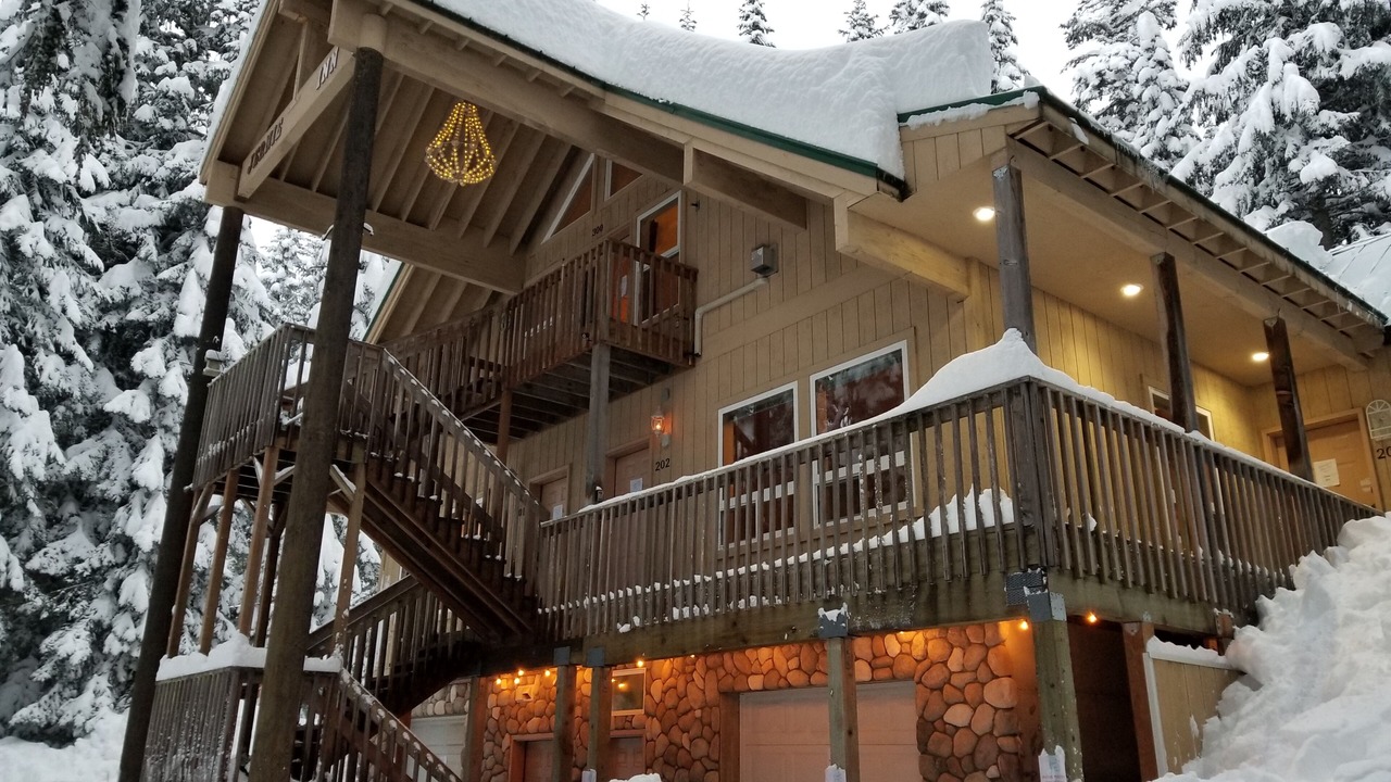 Photo of Others in Snoqualmie Pass