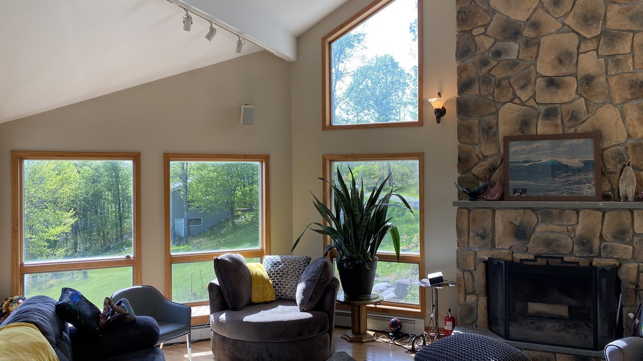 Photo of Livingroom in Jeffersonville