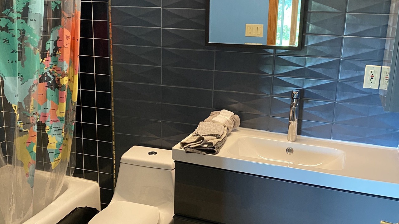 Photo of Bathroom in Jeffersonville