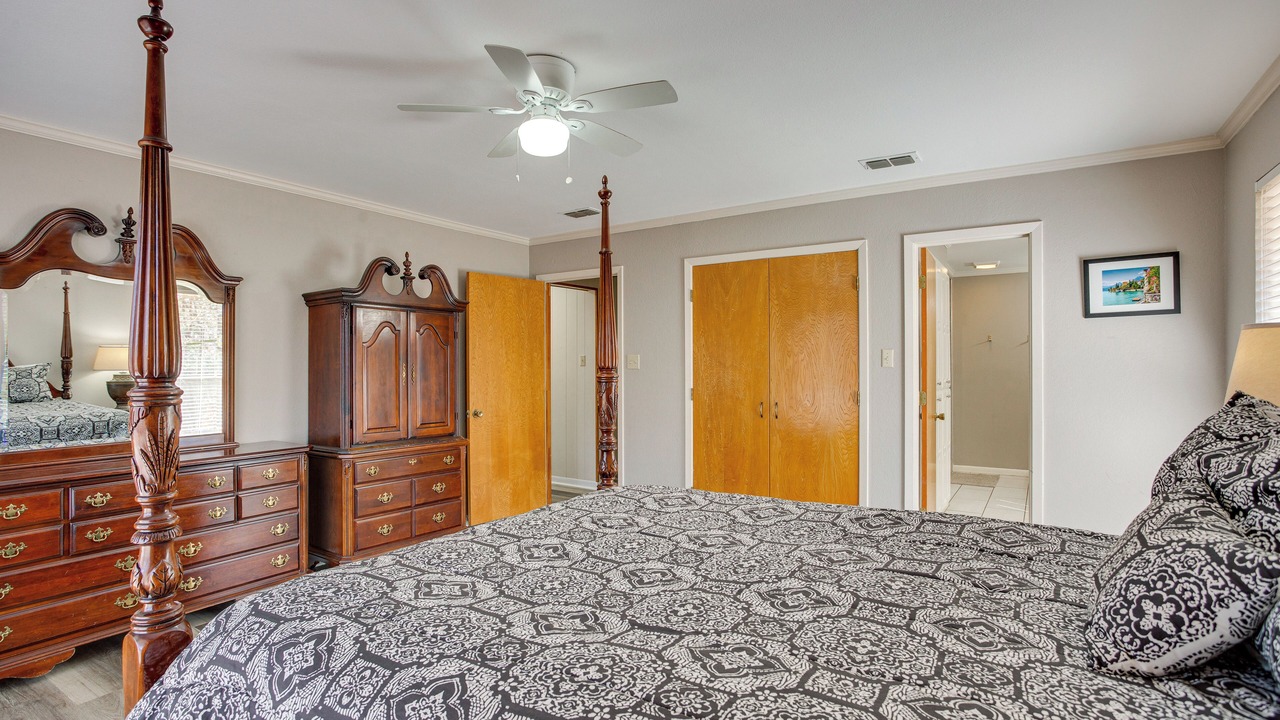Photo of Bedroom in Pottsboro