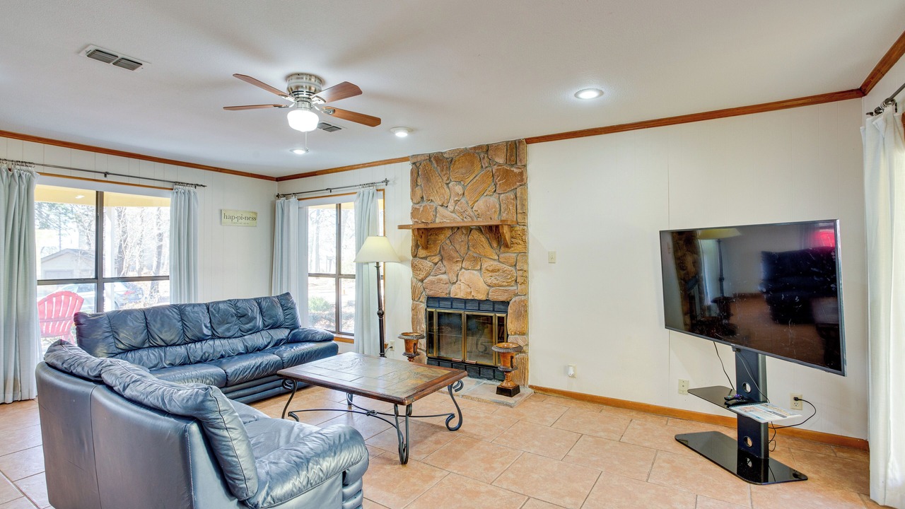 Photo of Livingroom in Pottsboro