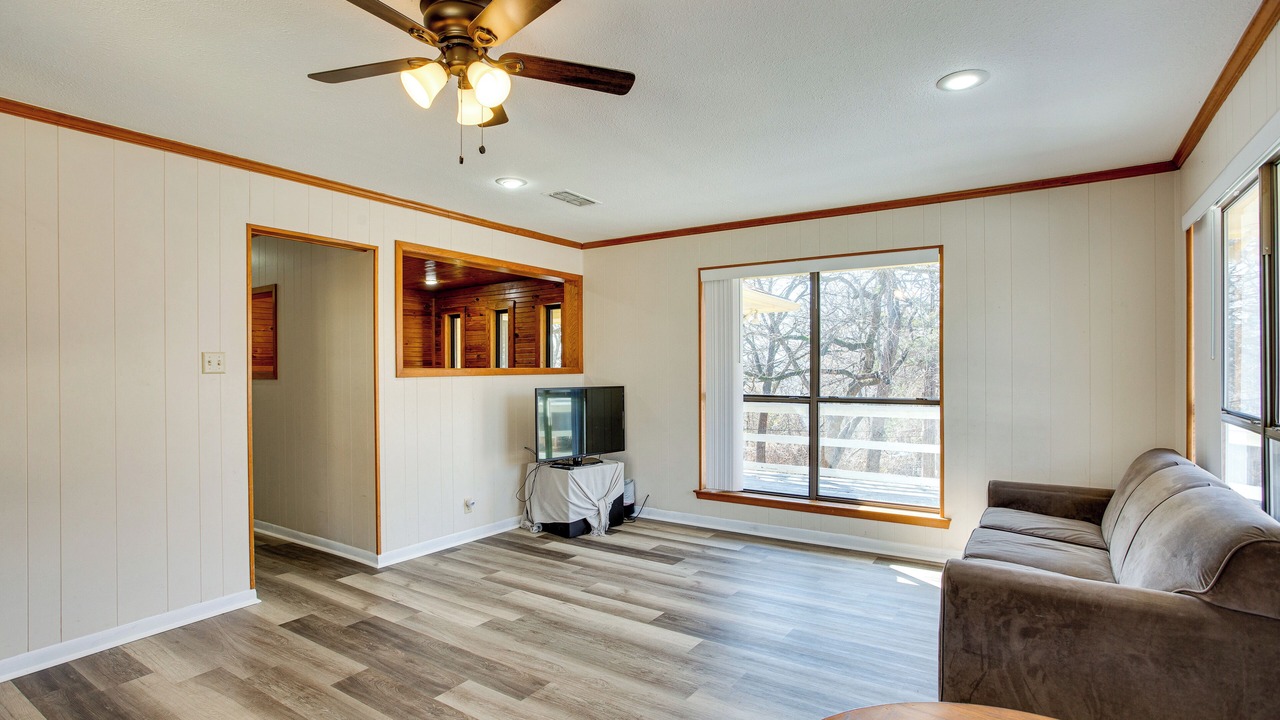 Photo of Livingroom in Pottsboro