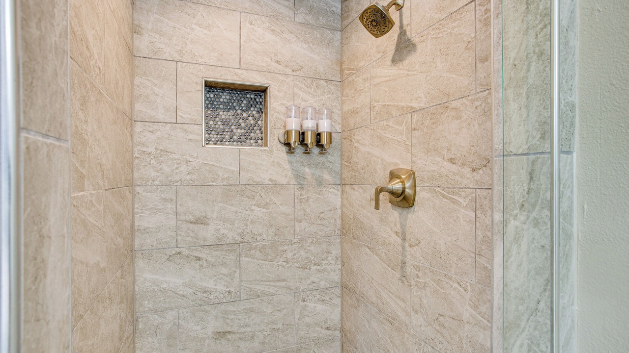 Photo of Bathroom in Pottsboro