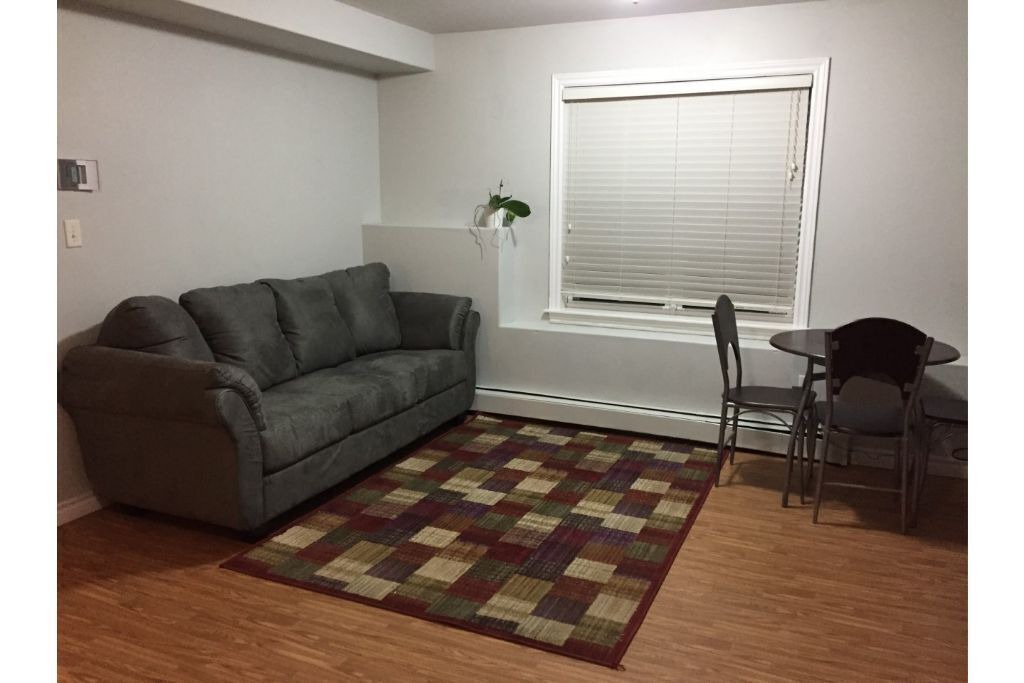 Photo of Livingroom in Fall River