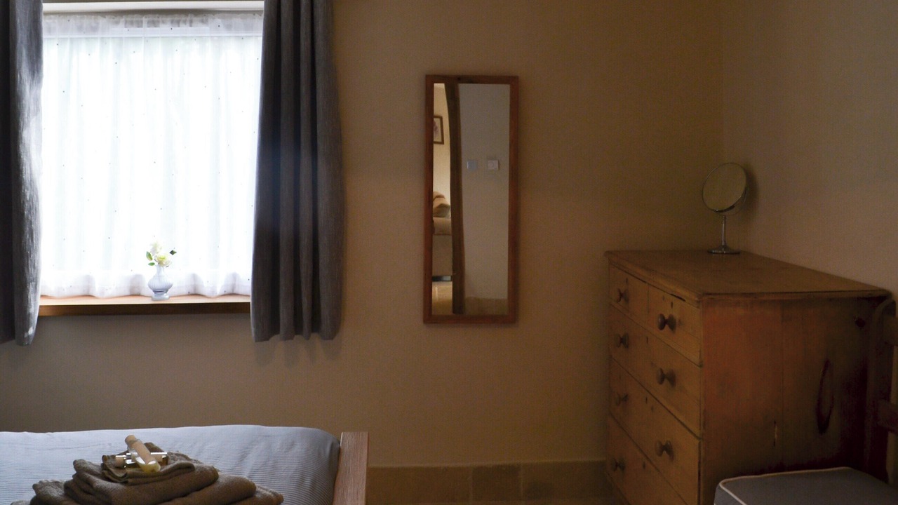 Photo of Others in Alford