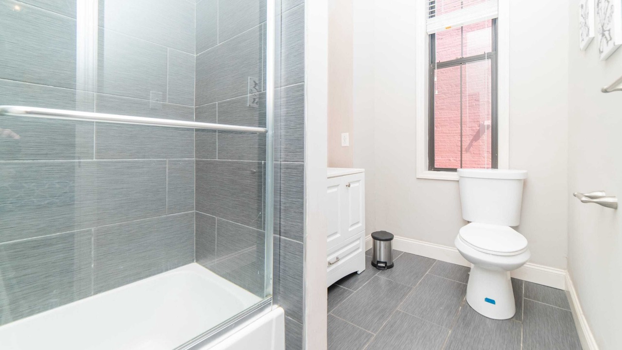 Photo of Bathroom in Allegheny-West