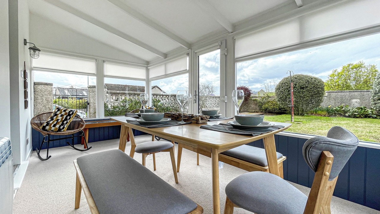 Photo of Others in Tain