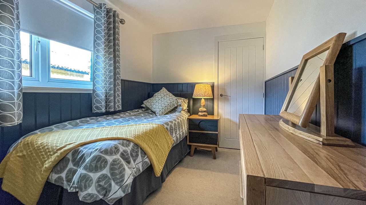 Photo of Others in Tain