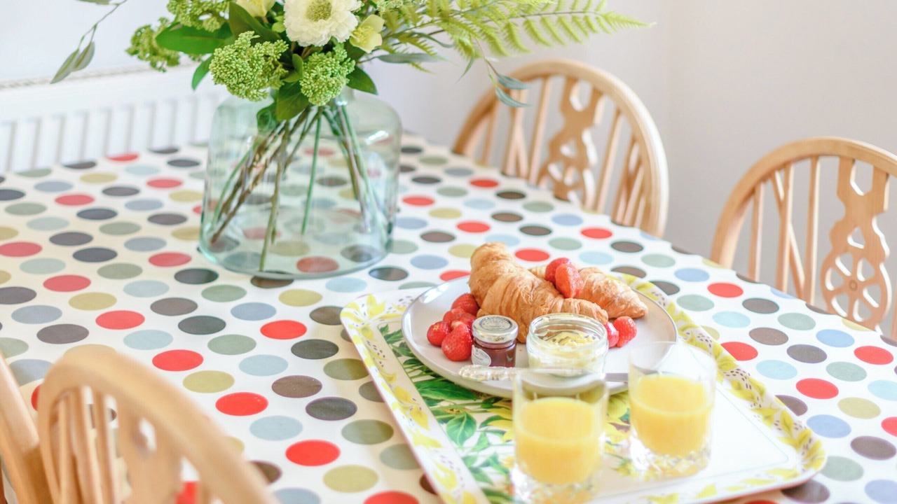 Photo of Others in Eye