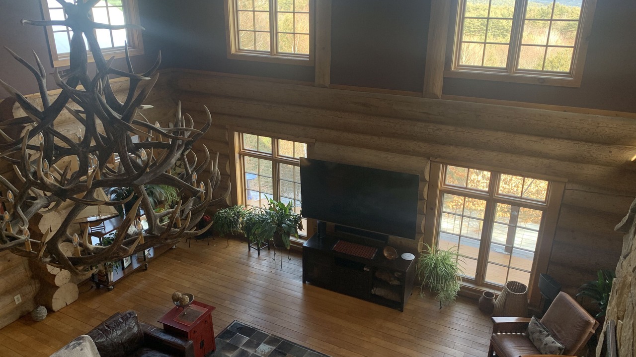 Photo of Livingroom in Bolton Landing