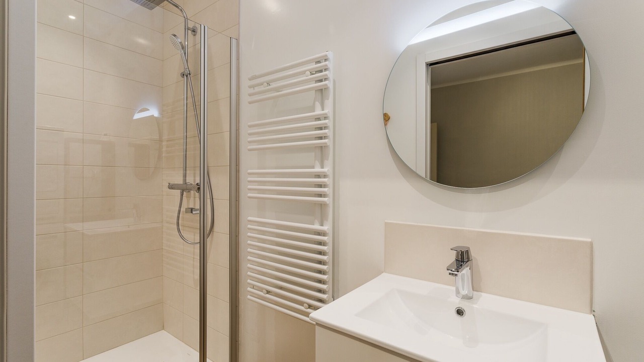 Photo of Bathroom in Saint-Servan