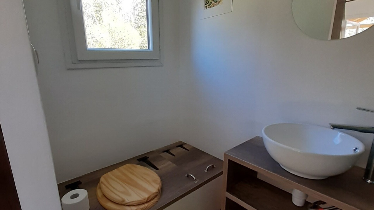 Photo of Bathroom in Beulotte-Saint-Laurent