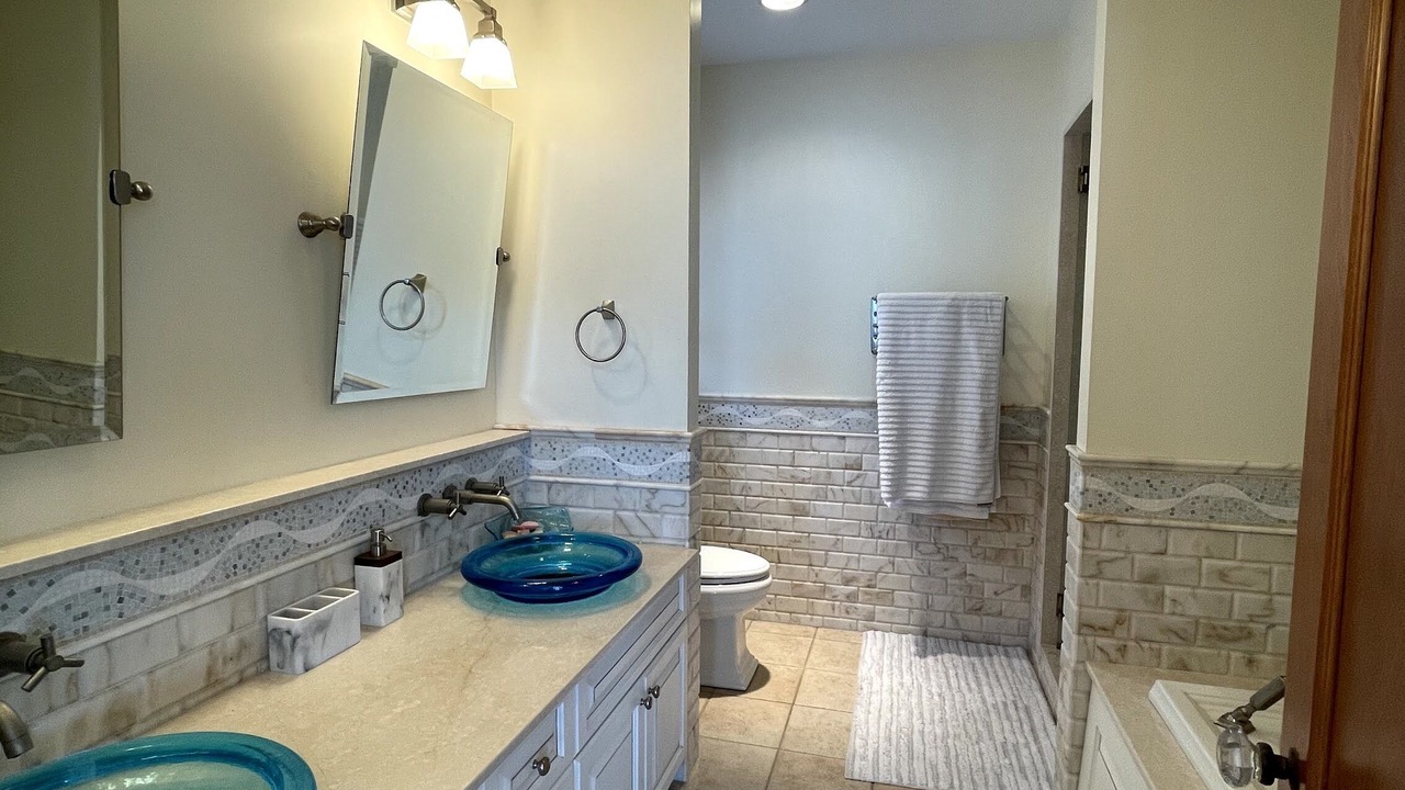 Photo of Bathroom in West Haven